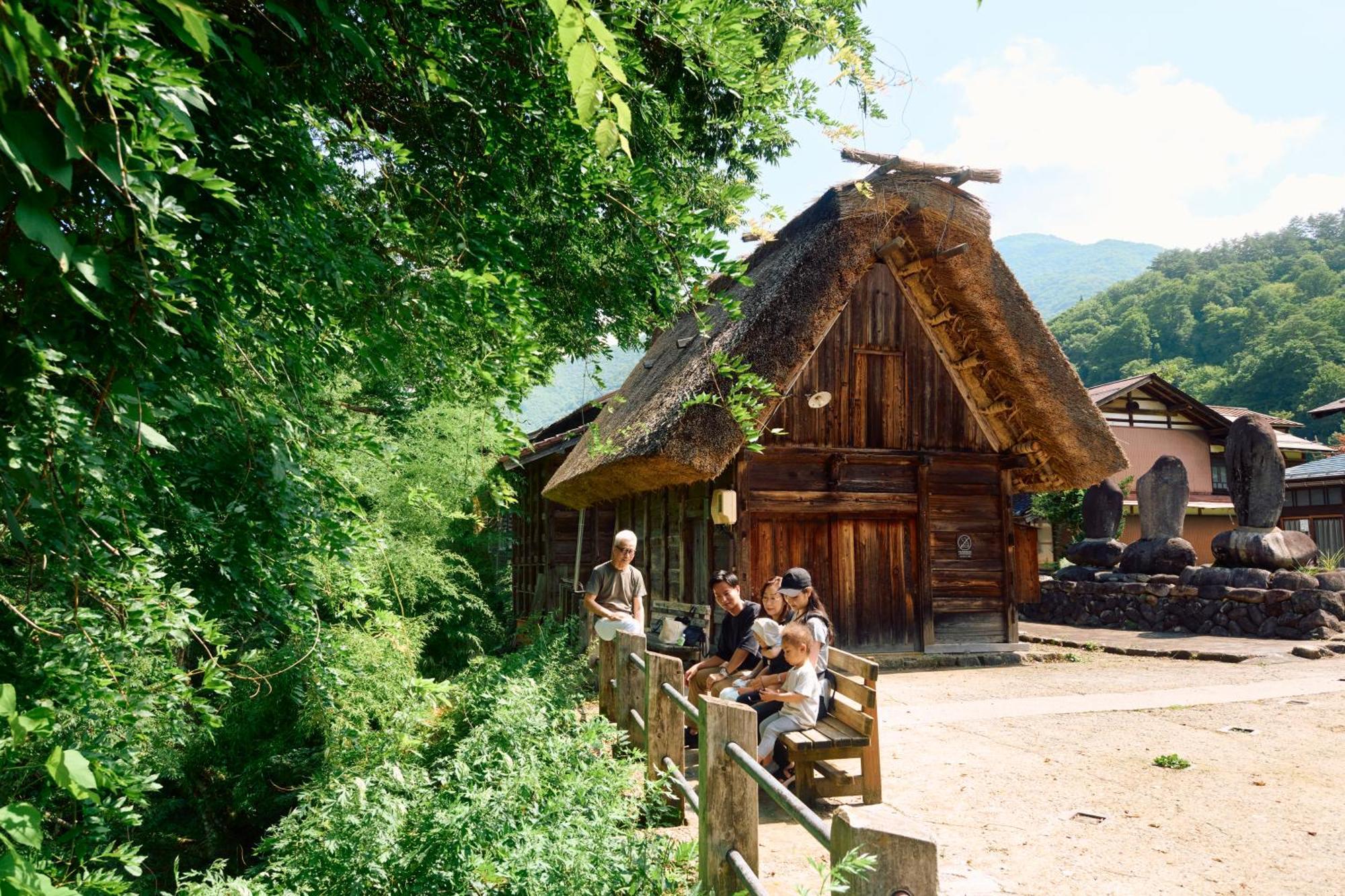 Hotel Fav Lux Hida Takayama Takayama  Exterior foto